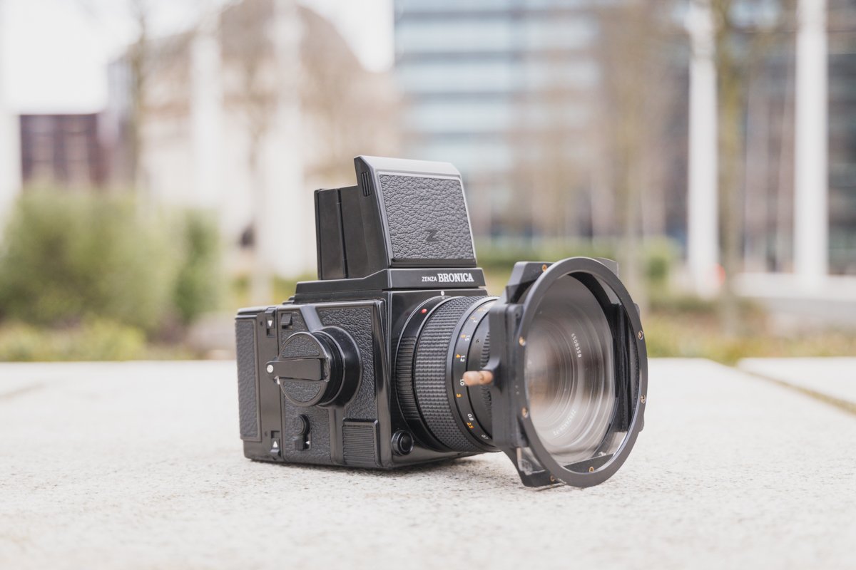 Bronica GS-1 - The Most Underrated Medium Format Camera Ever